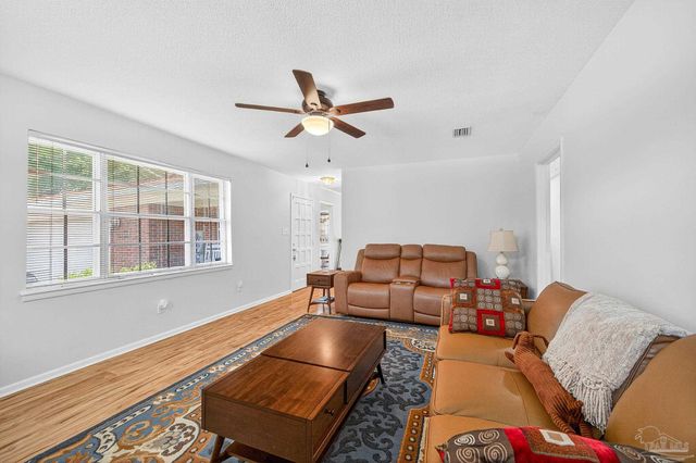 4220 La Borde Ln, Pensacola, FL 32514