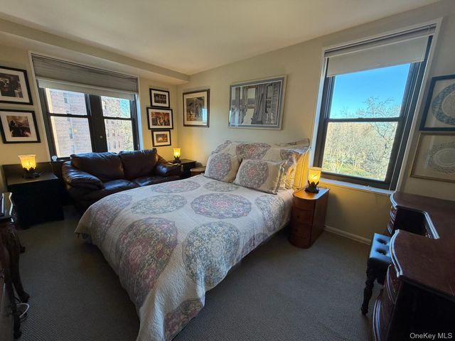 209-39 23 Ave 4K, Bayside, NY 11360