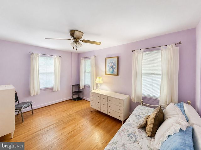 3229 12TH PL SE, Washington, DC 20032