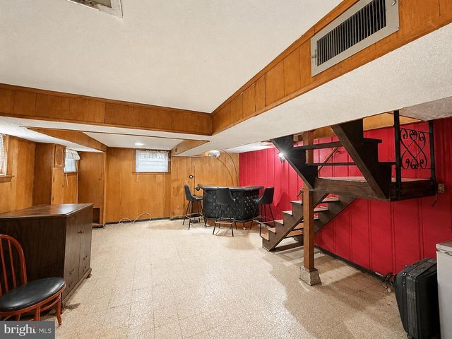3229 12TH PL SE, Washington, DC 20032