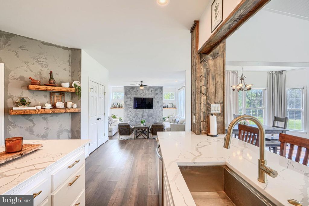 Image 41 of property listing at 208 CHRISTOPHER RD, Forest Hill, MD 21050