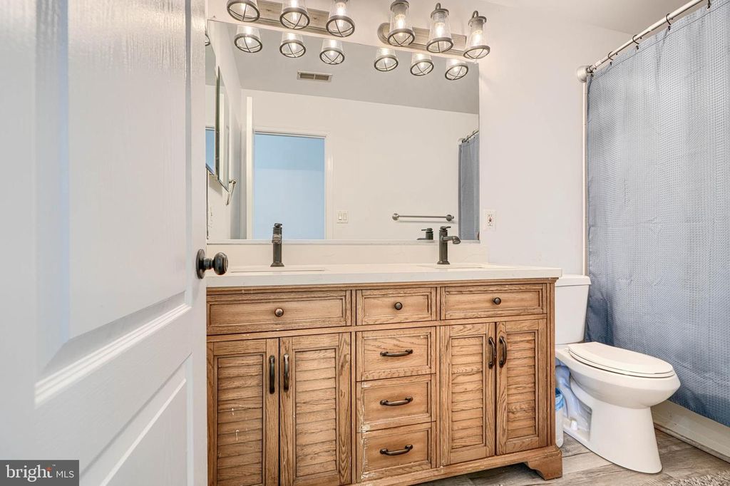 Image 61 of property listing at 208 CHRISTOPHER RD, Forest Hill, MD 21050