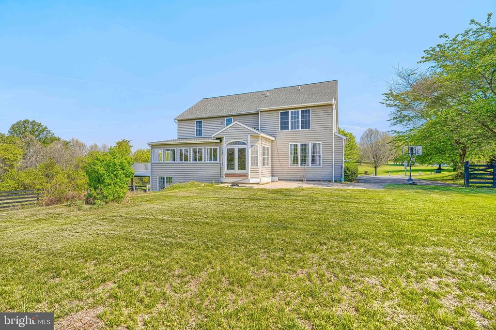 Image 82 of property listing at 208 CHRISTOPHER RD, Forest Hill, MD 21050