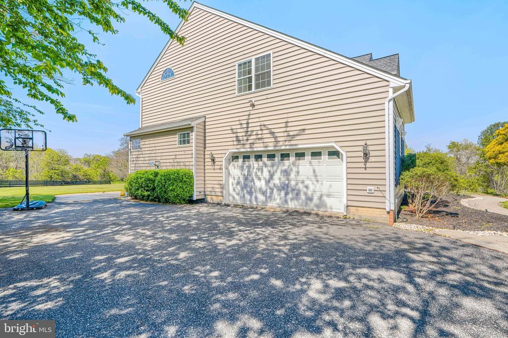 Image 84 of property listing at 208 CHRISTOPHER RD, Forest Hill, MD 21050