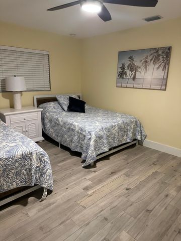 5111 NE 27th Terrace NE, Lighthouse Point, FL 33064