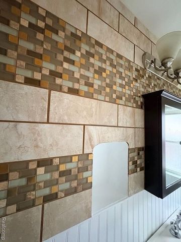 15337 Veronica Avenue, Eastpointe, MI 48021