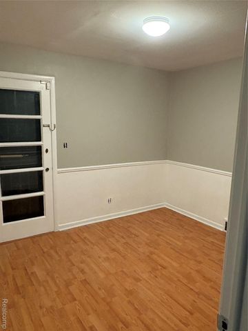 15337 Veronica Avenue, Eastpointe, MI 48021