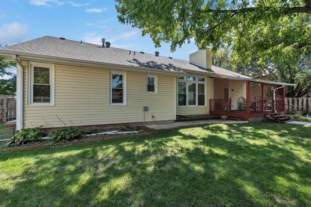 2019 S Hedgecliff, Wichita, KS 67207