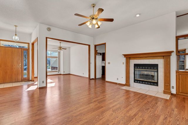 2019 S Hedgecliff, Wichita, KS 67207