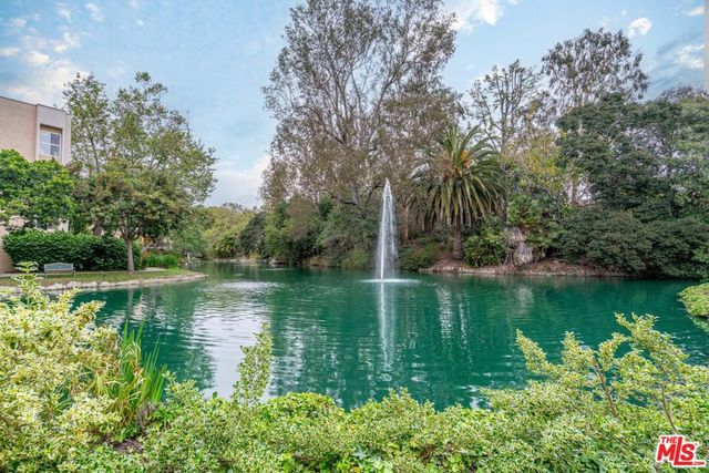 8105 Raintree Circle, Culver City, CA 90230
