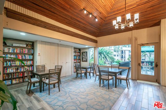 8105 Raintree Circle, Culver City, CA 90230