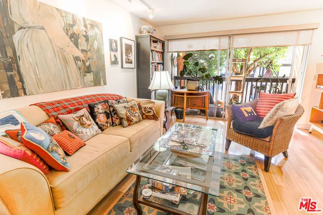 8105 Raintree Circle, Culver City, CA 90230
