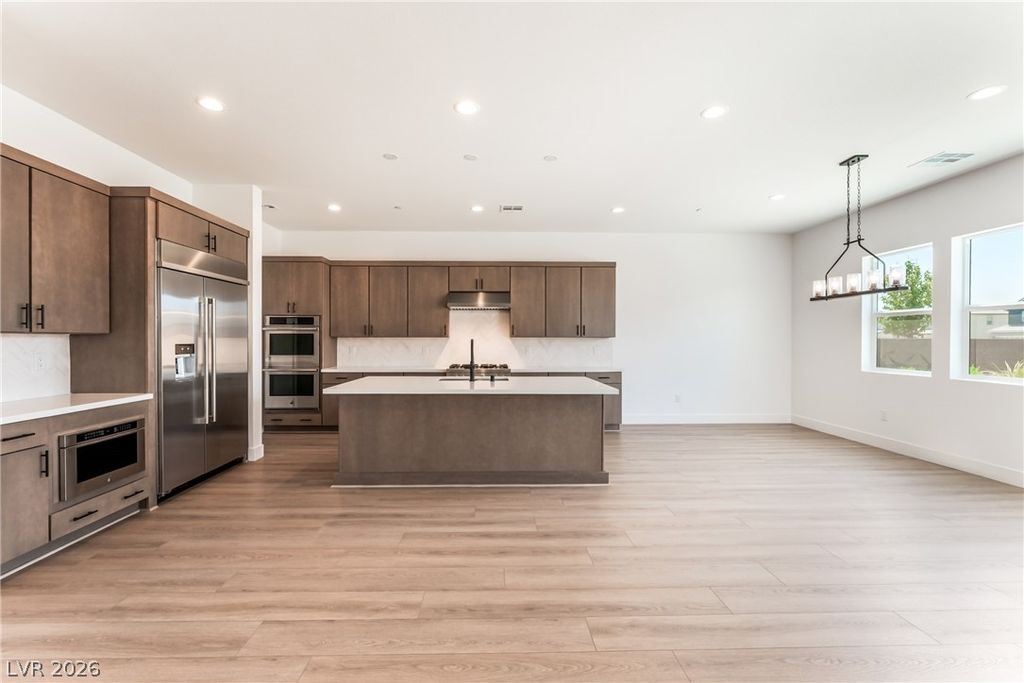 5923 Kings Bluff Avenue, Las Vegas, NV 89131 — photo 3