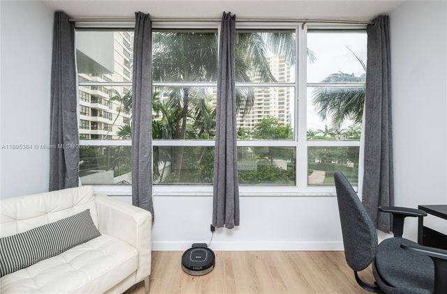 600 Three Islands Blvd 214, Hallandale Beach, FL 33009