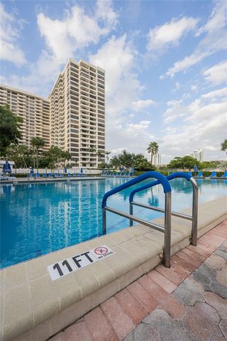 600 Three Islands Blvd 214, Hallandale Beach, FL 33009