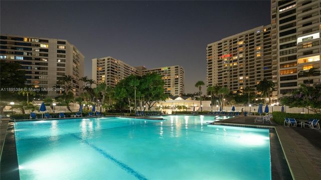 600 Three Islands Blvd 214, Hallandale Beach, FL 33009