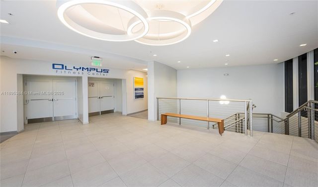 600 Three Islands Blvd 214, Hallandale Beach, FL 33009