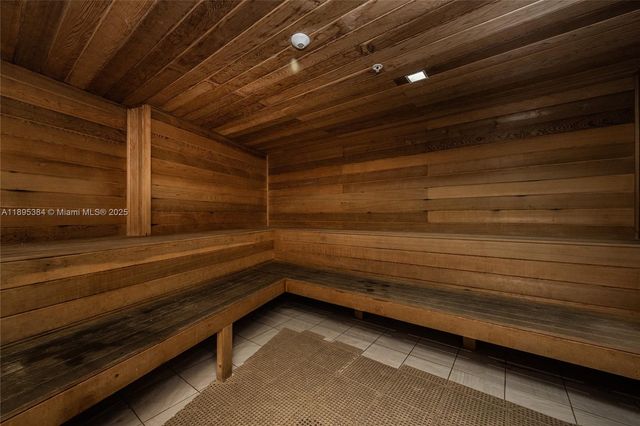 600 Three Islands Blvd 214, Hallandale Beach, FL 33009