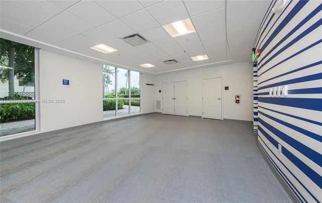 600 Three Islands Blvd 214, Hallandale Beach, FL 33009