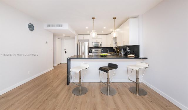 600 Three Islands Blvd 214, Hallandale Beach, FL 33009