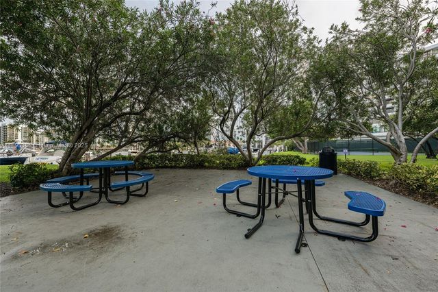 600 Three Islands Blvd 214, Hallandale Beach, FL 33009