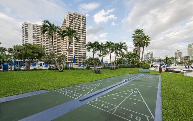 600 Three Islands Blvd 214, Hallandale Beach, FL 33009