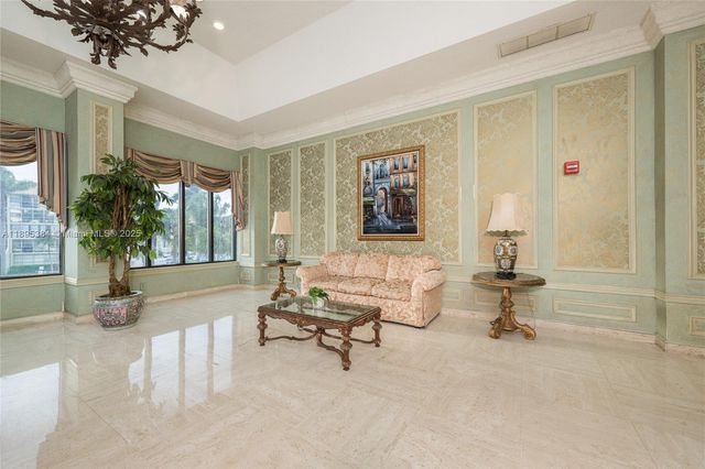 600 Three Islands Blvd 214, Hallandale Beach, FL 33009