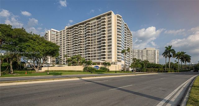 600 Three Islands Blvd 214, Hallandale Beach, FL 33009