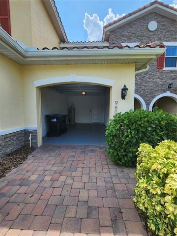 9805 WINNINGTON STREET, Orlando, FL 32832
