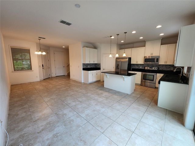 9805 WINNINGTON STREET, Orlando, FL 32832