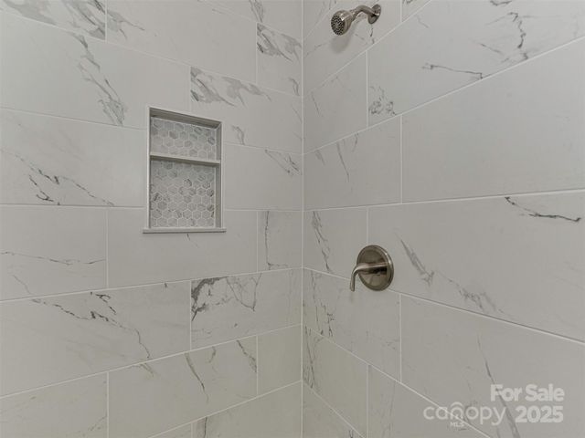 3204 Amay James Avenue, Charlotte, NC 28208