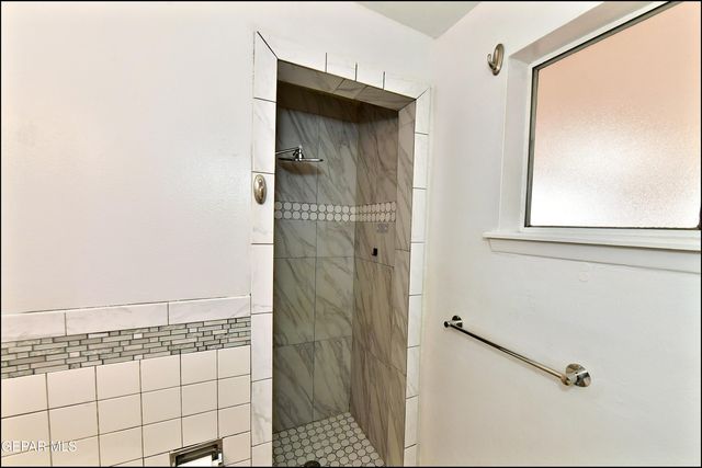 10565 MURPHY Street, El Paso, TX 79924