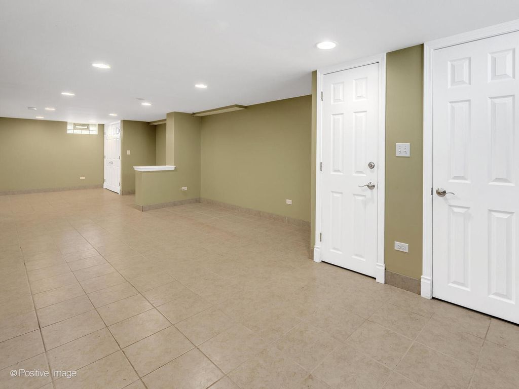 property-img