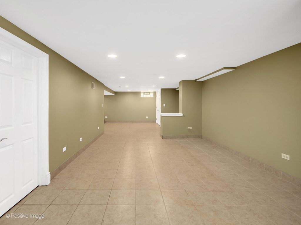 property-img