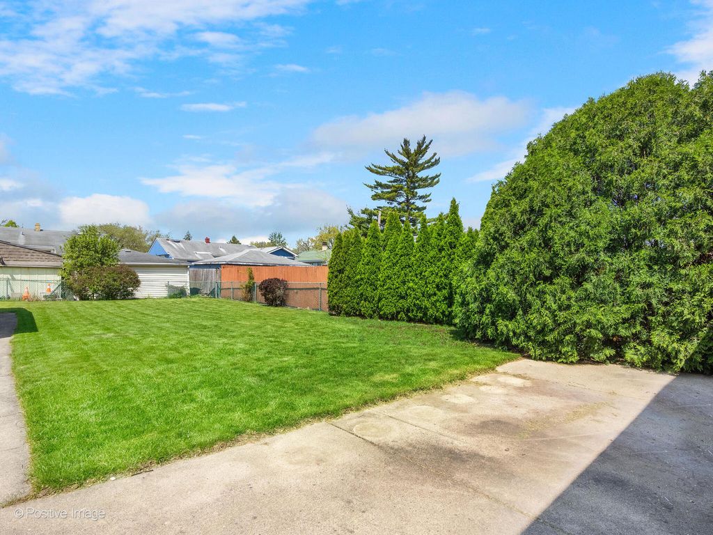 property-img