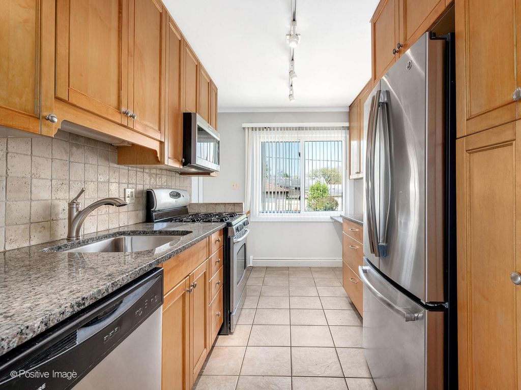 property-img