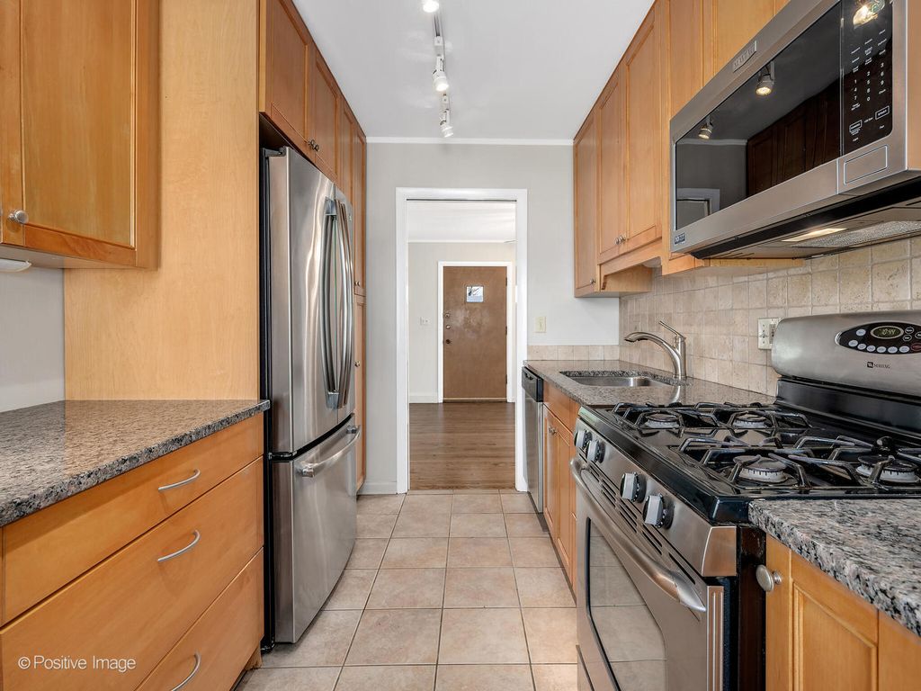 property-img