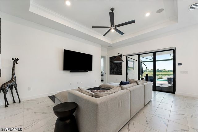 20422 Pebble Glen DR, Estero, FL 33928