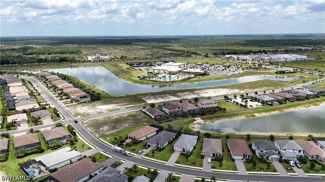 20422 Pebble Glen DR, Estero, FL 33928