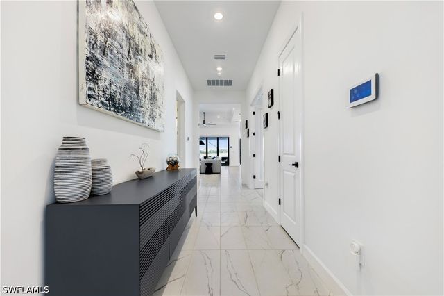 20422 Pebble Glen DR, Estero, FL 33928