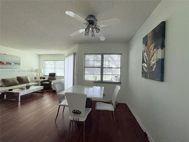 1300 SW 125th Ave 204, Pembroke Pines, FL 33027