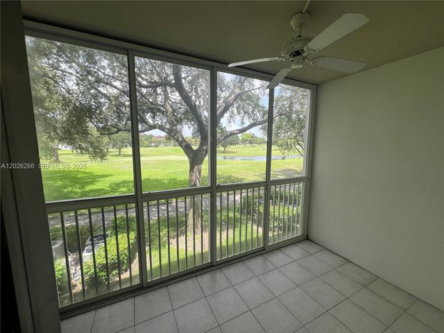 1300 SW 125th Ave 204, Pembroke Pines, FL 33027