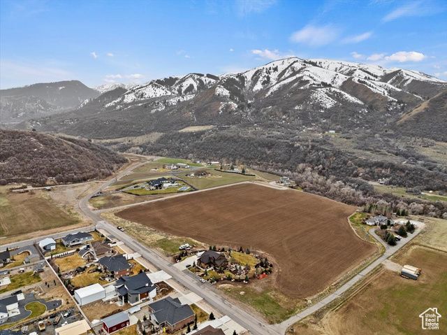 655 WILARD PEAK RD, Mantua, UT 84324