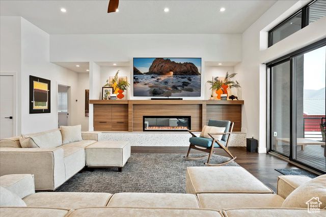 655 WILARD PEAK RD, Mantua, UT 84324