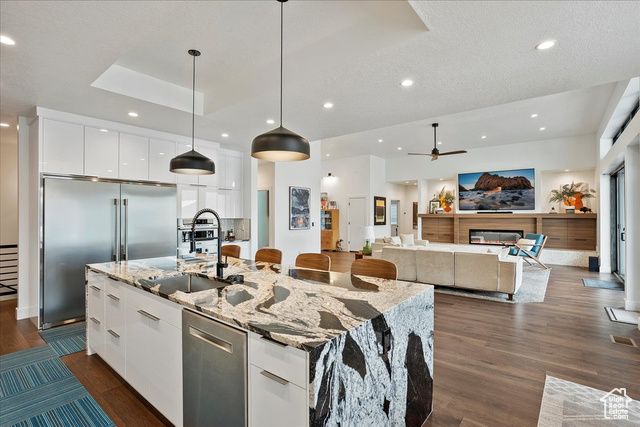 655 WILARD PEAK RD, Mantua, UT 84324