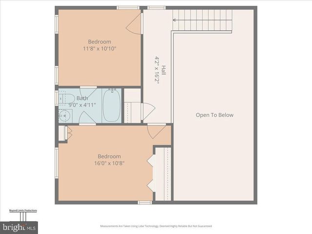 5695 DECKER RD, Bushkill, PA 18324