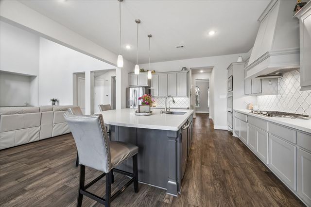 3217 Dovetail Colony Court, League City, TX 77573