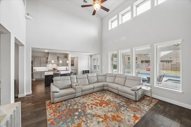 3217 Dovetail Colony Court, League City, TX 77573