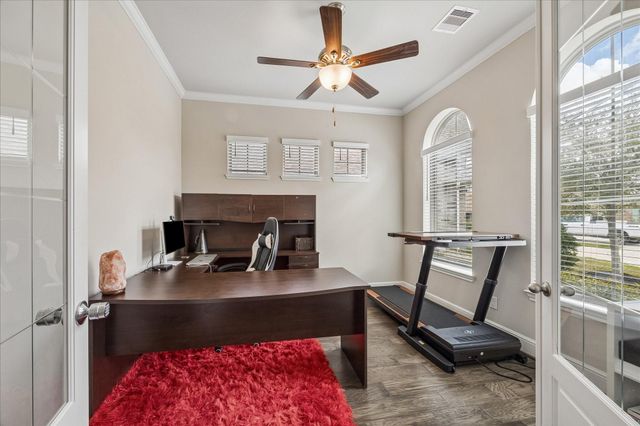 3217 Dovetail Colony Court, League City, TX 77573