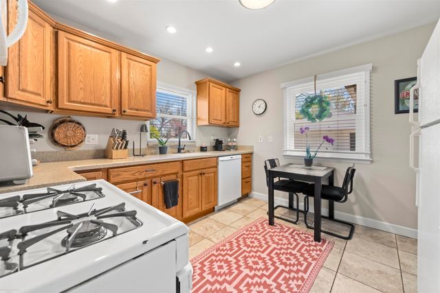 22716 Chapoton Road, Saint Clair Shores, MI 48080